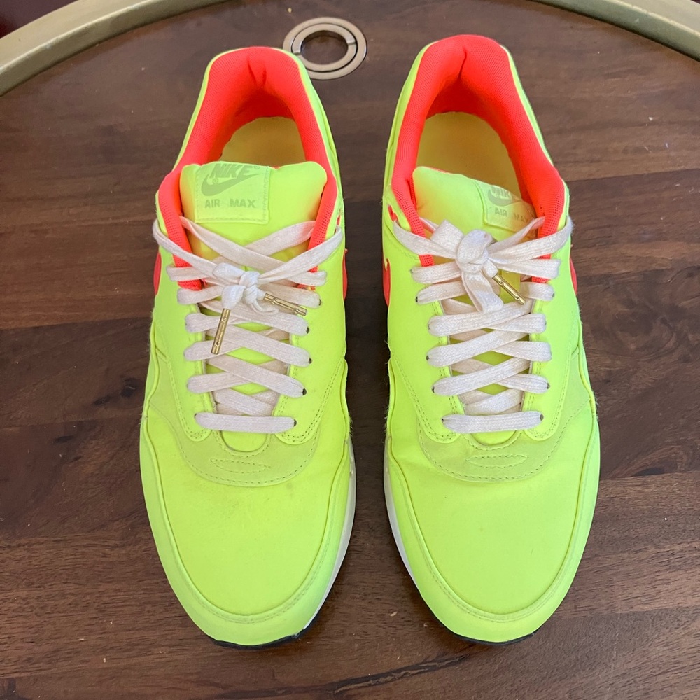 Nike Air Max 1 Premium Magista Pack Volt/Punch QS 665873-700 Size 12